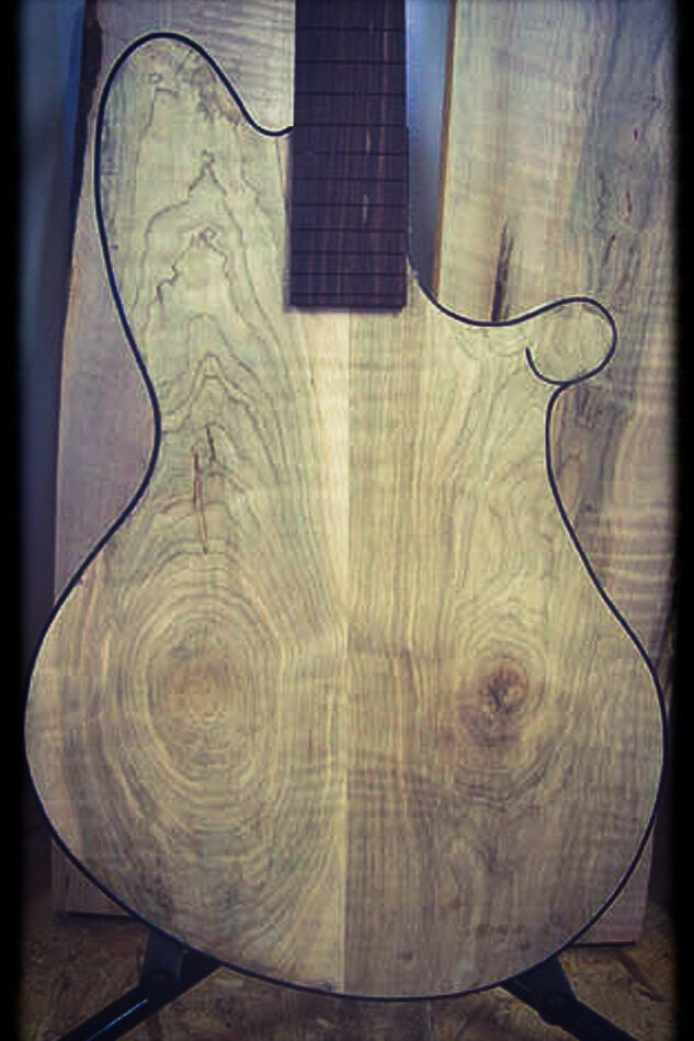 Early testmodel for a Fern's Custom electric guitar with a different body shape.